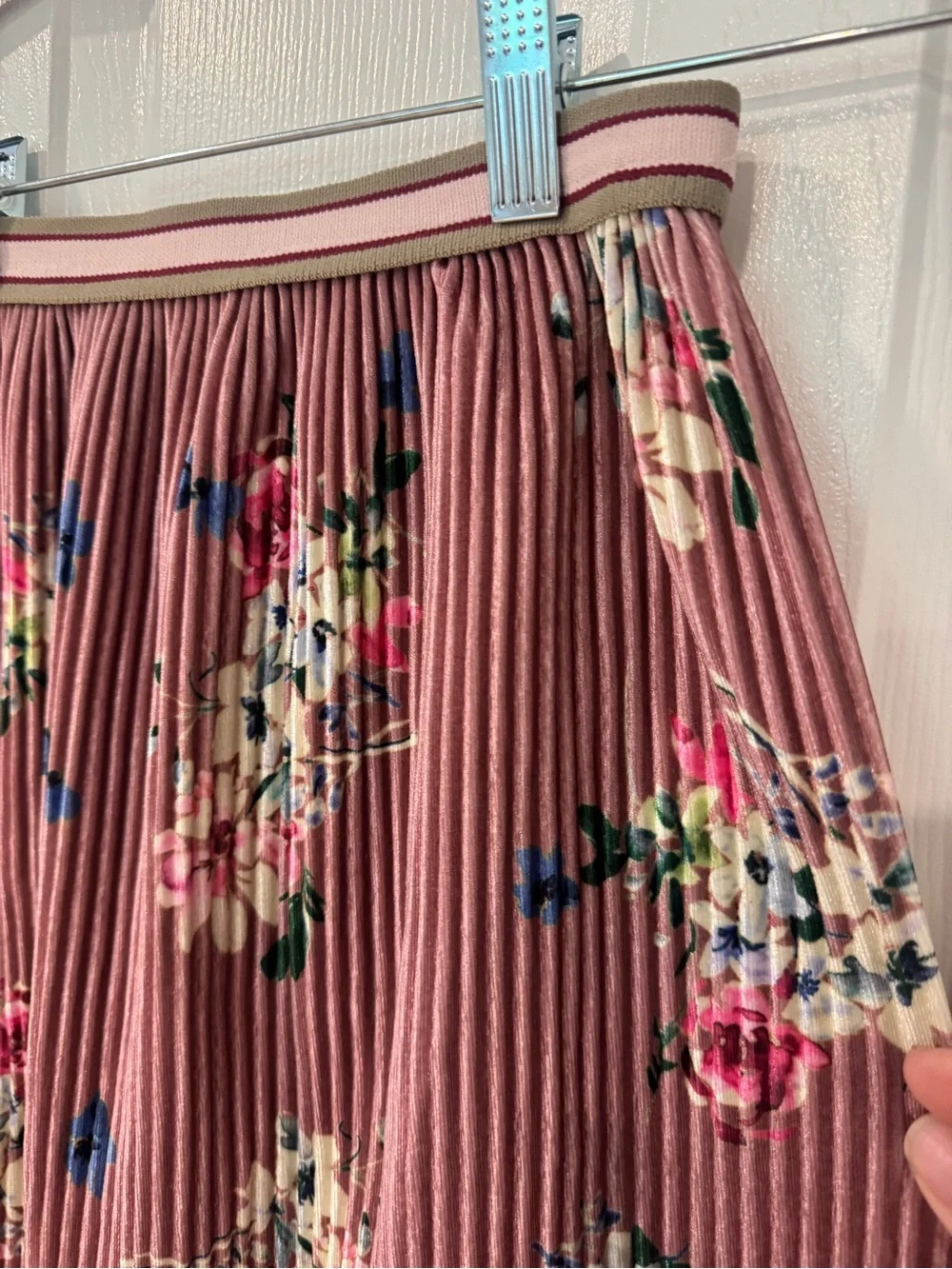 Zara girls Floral Pleated Midi Skirt - Mauve Pink